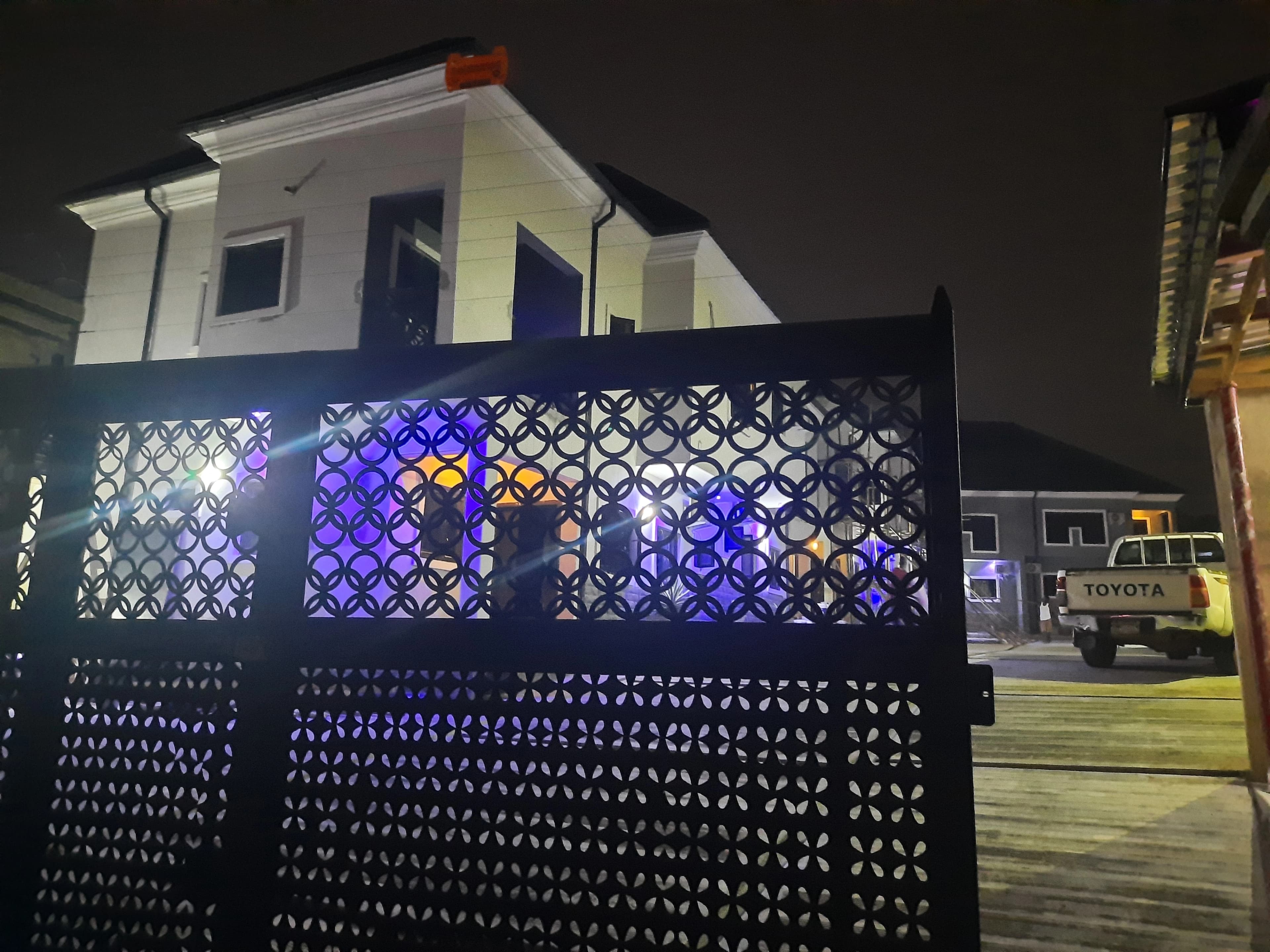 U2E Apartments